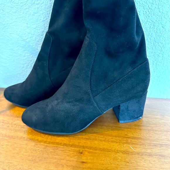 Steve Madden Isaac Black Suede Over the Knee Boots - Picture 4 of 8